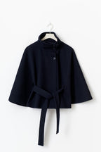 ClaraCape™ – Elegante Cape Jacket