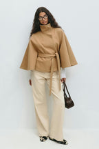 ClaraCape™ – Elegante Cape Jacket