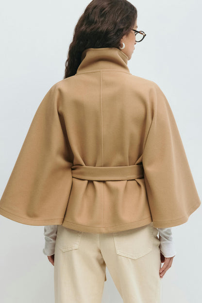 ClaraCape™ – Elegante Cape Jacket